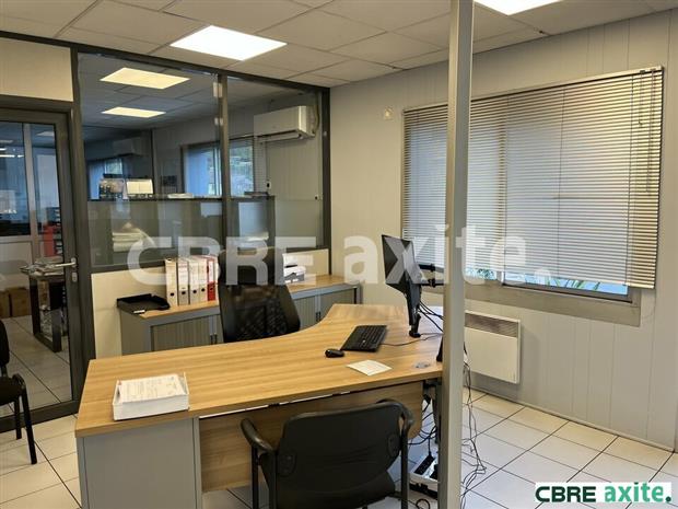 Local d'activités Location 38300 NIVOLAS-VERMELLE