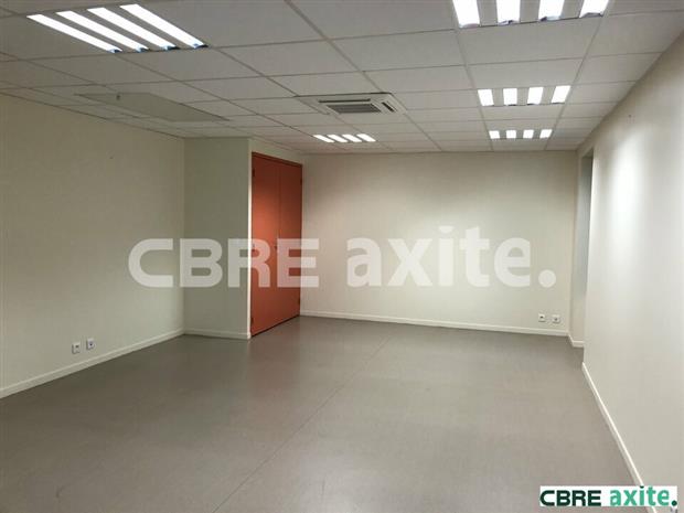 Bureau Location 38080 SAINT ALBAN DE ROCHE