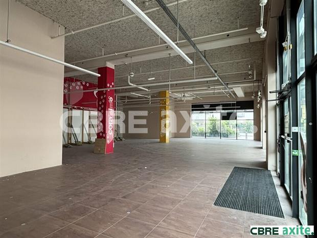 Commerce Location 38300 BOURGOIN JALLIEU