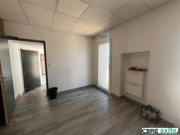 Commerce Location 38490 LES ABRETS EN DAUPHINÉ