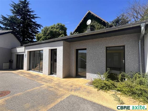 Commerce Location 38490 LES ABRETS EN DAUPHINÉ