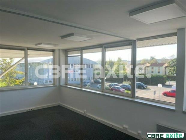 Bureau Location 38090 VILLEFONTAINE