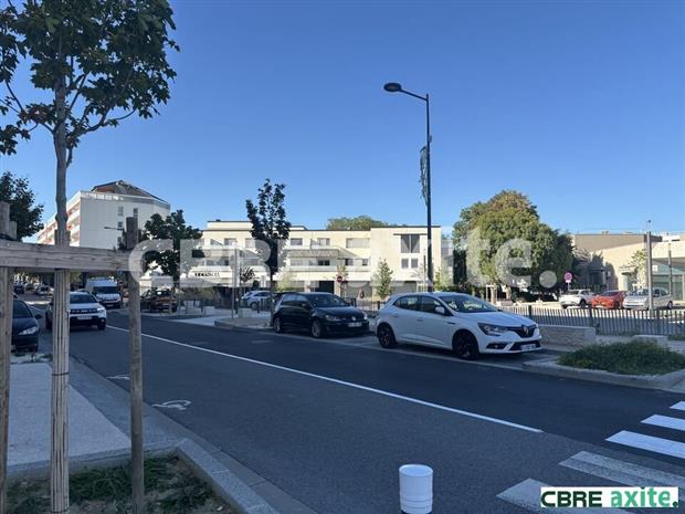 Commerce Vente 38090 VILLEFONTAINE