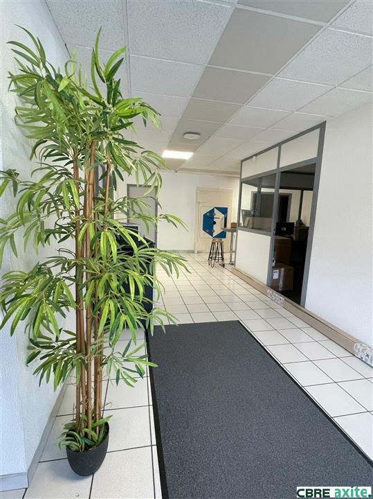 Bureau Location 38180 SEYSSINS