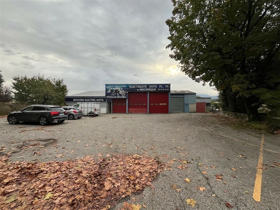 Local d'activités Location 38130 ÉCHIROLLES