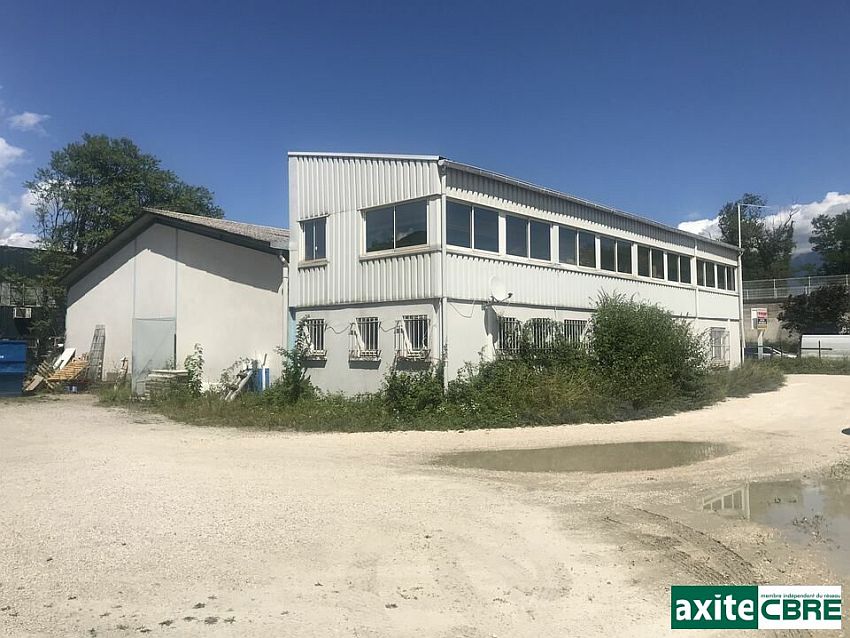 Local d'activités Location 38800 LE PONT DE CLAIX