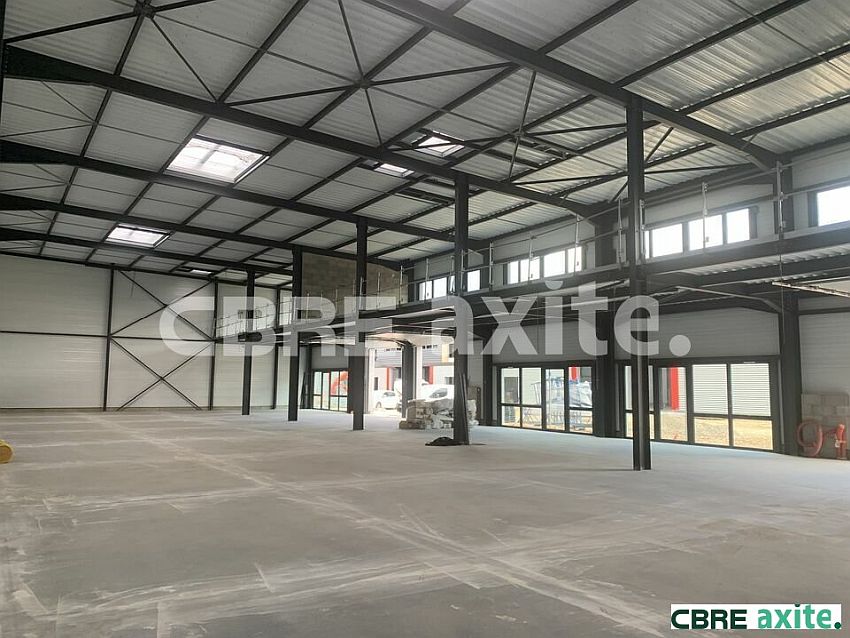 Local d'activités Location 38070 SAINT QUENTIN FALLAVIER