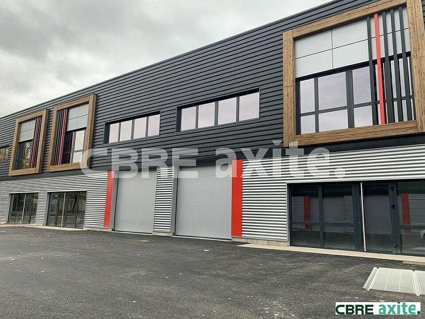 Local d'activités Location 38070 SAINT QUENTIN FALLAVIER