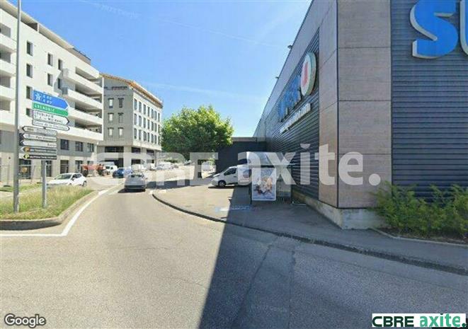 Commerce Location 38500 VOIRON
