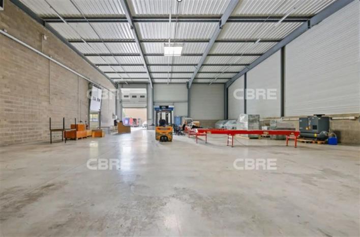 Local d'activités Location 77200 TORCY