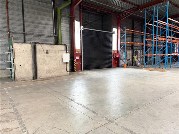 Local d'activités Location 77184 EMERAINVILLE