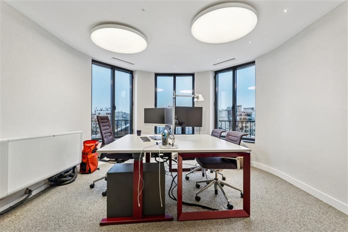 Bureau Location 75008 PARIS 1-5 RUE PAUL CEZANNE