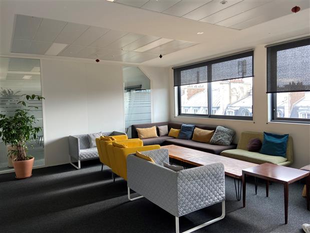 Bureau Location 75008 PARIS 64 RUE LA BOETIE