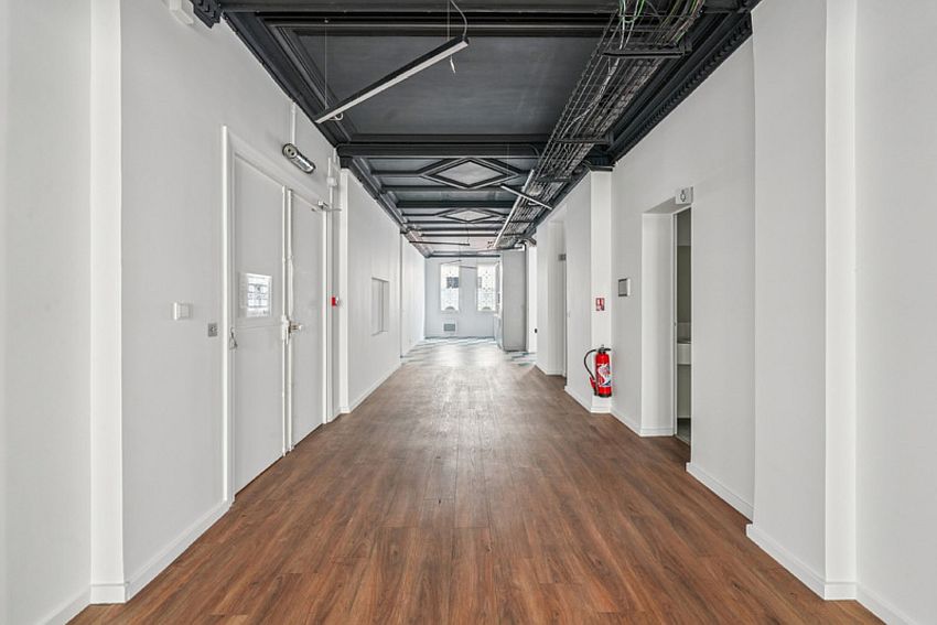 Bureau Location 75008 PARIS 37-39 RUE DE LA BIENFAISANCE