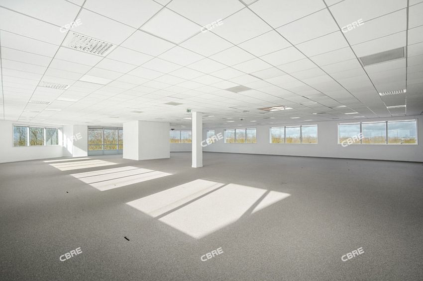 Bureau Location 93420 VILLEPINTE