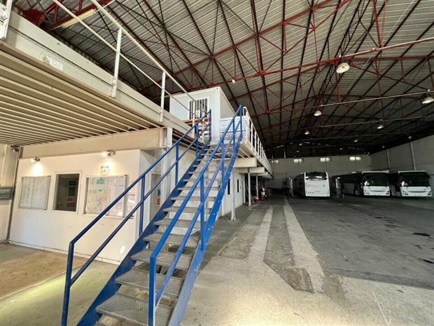 Local d'activités Location 30900 NIMES