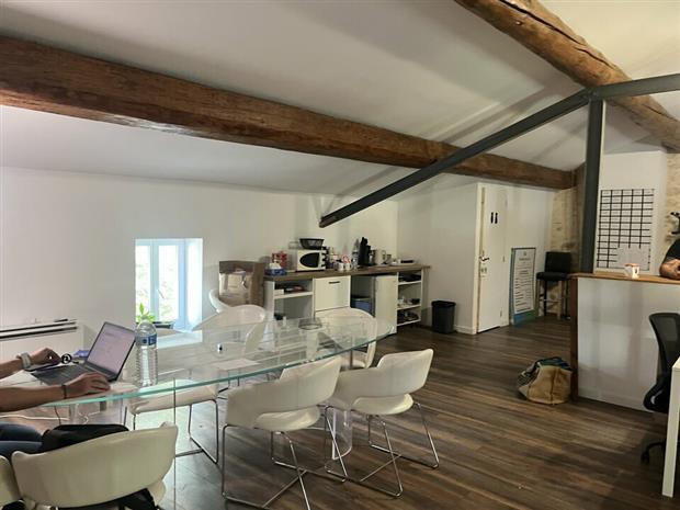 Bureau Location 30490 MONTFRIN