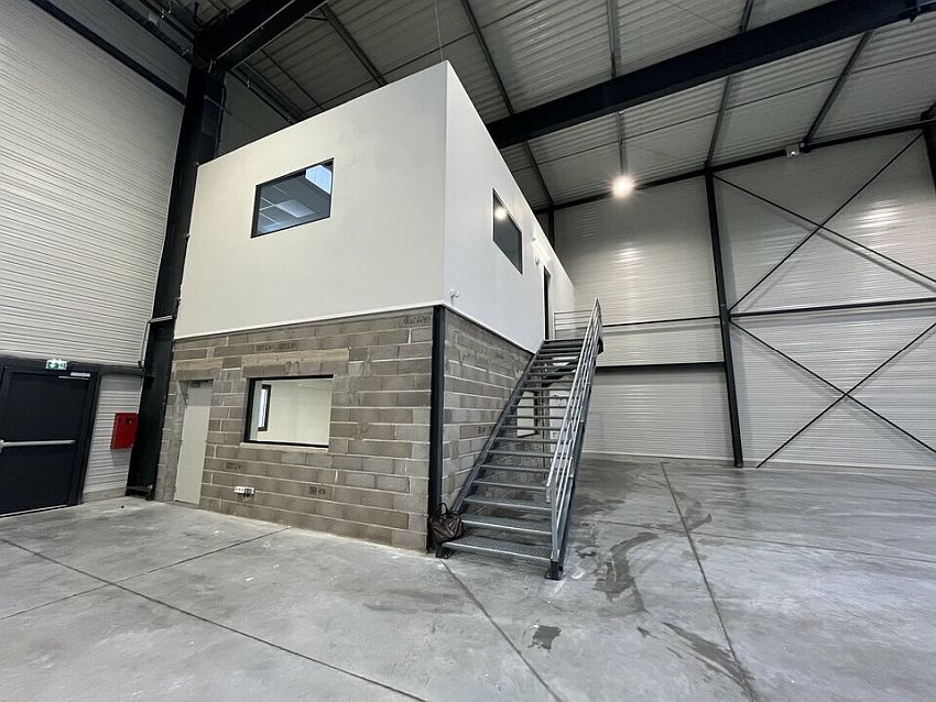 Local d'activités Location 30000 NIMES