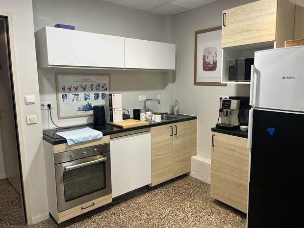 Bureau Vente 30000 NÎMES