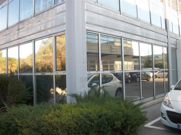 Bureau Location 30900 NIMES