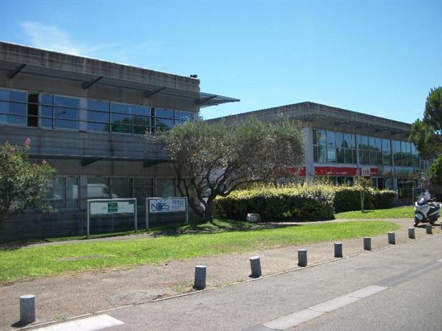 Bureau Location 30900 NIMES