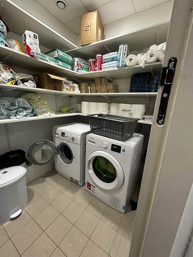 Commerce Location 84000 AVIGNON