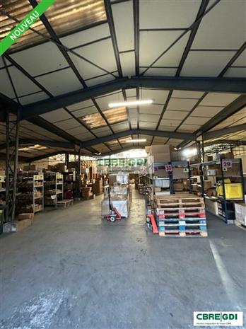 Entrepôt / Local d'activités Location 84700 SORGUES