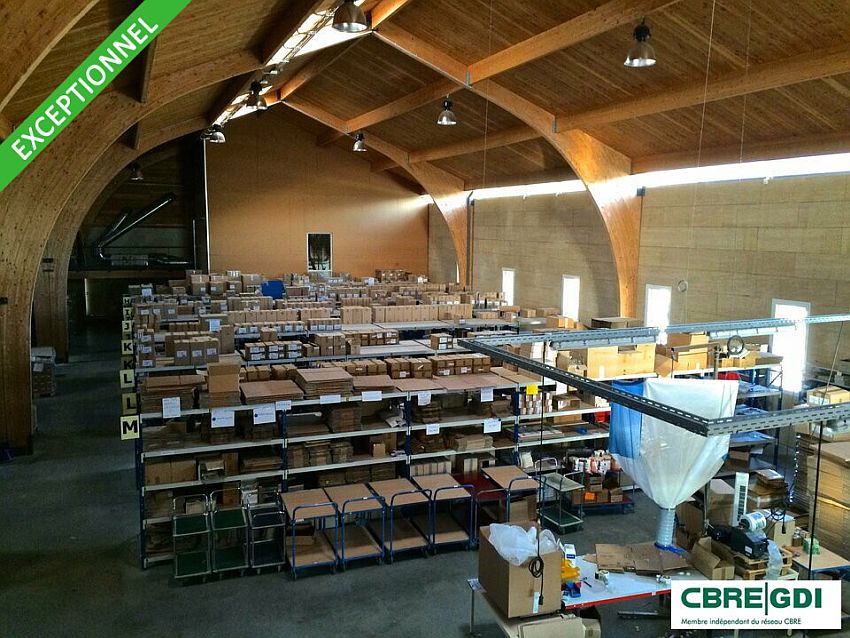 Entrepôt / Local d'activités Vente 84510 CAUMONT SUR DURANCE