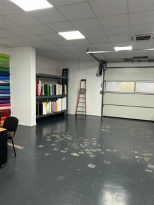 Bureau Location 84100 ORANGE