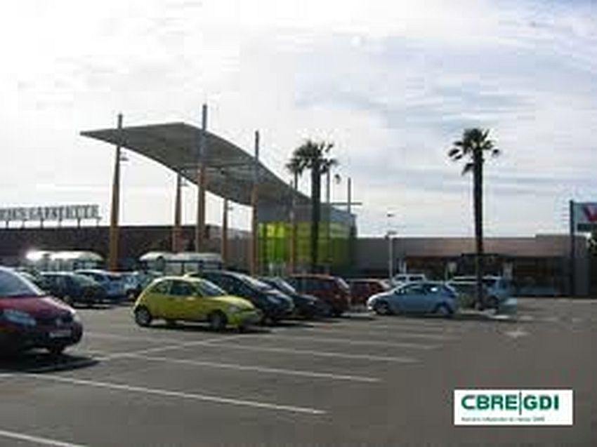 Commerce Location 84000 AVIGNON