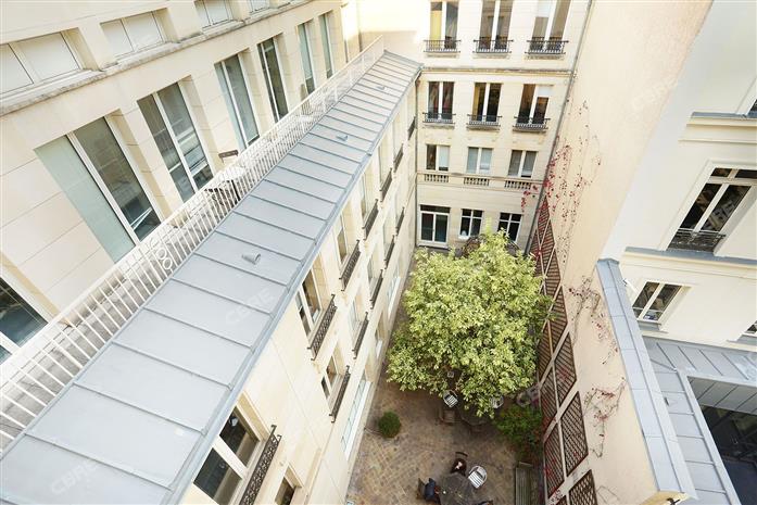 Bureau Location 75008 PARIS 8 RUE CAMBACERES