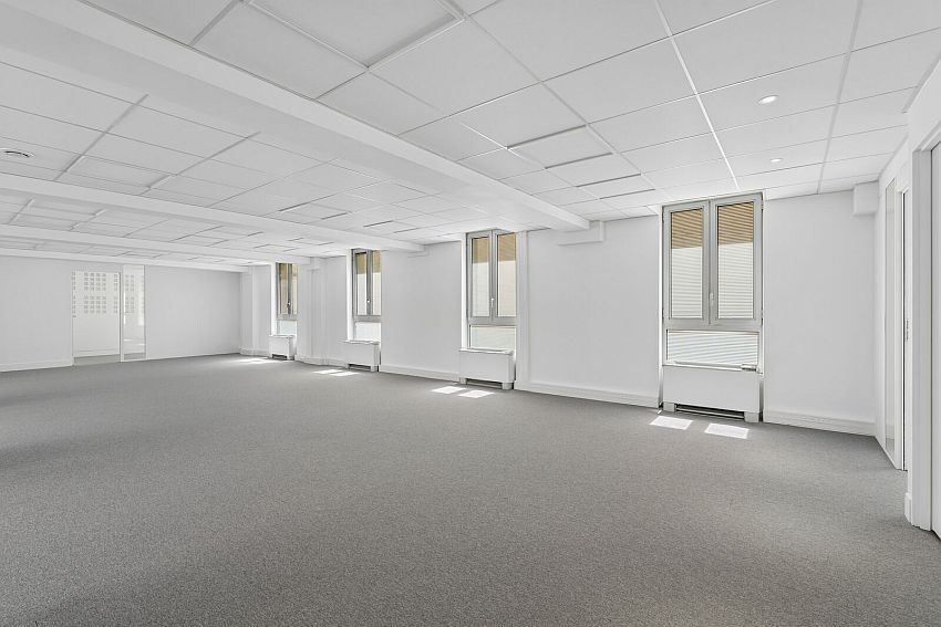 Bureau Location 75010 PARIS 45-47BIS RUE DES VINAIGRIERS