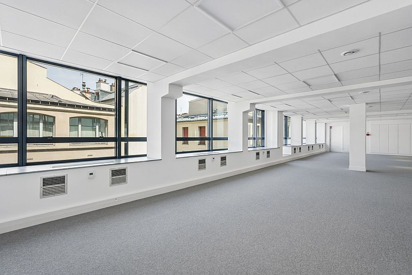 Bureau Location 75010 PARIS 45-47BIS RUE DES VINAIGRIERS