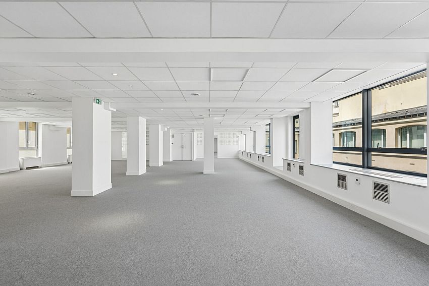 Bureau Location 75010 PARIS 45-47BIS RUE DES VINAIGRIERS