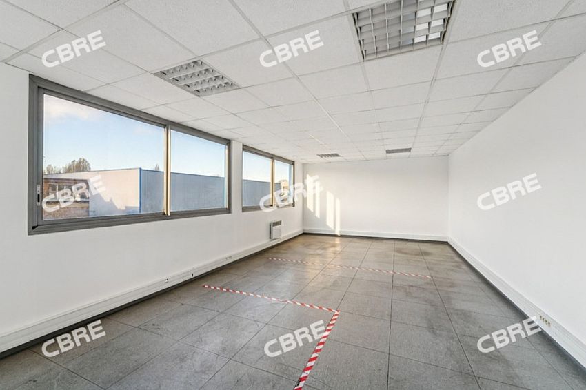 Local d'activités Location 92230 GENNEVILLIERS