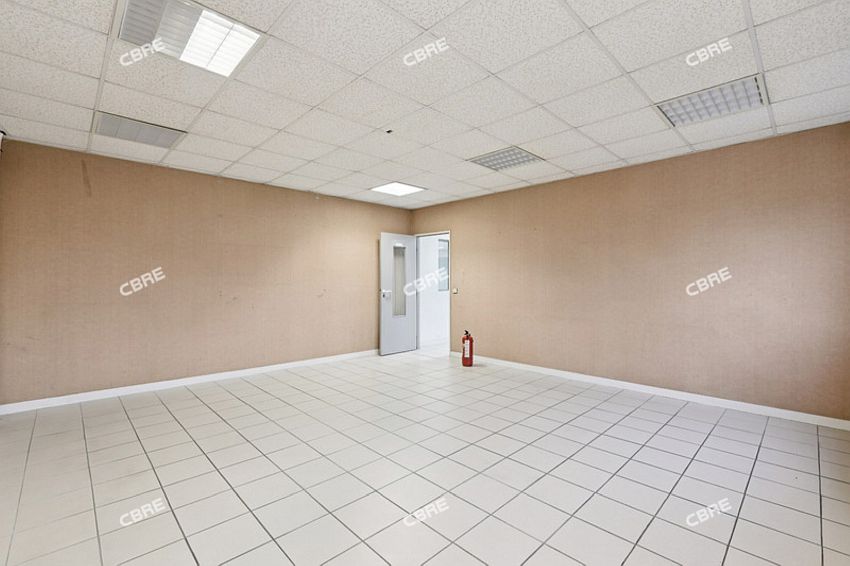 Local d'activités Location 95100 ARGENTEUIL