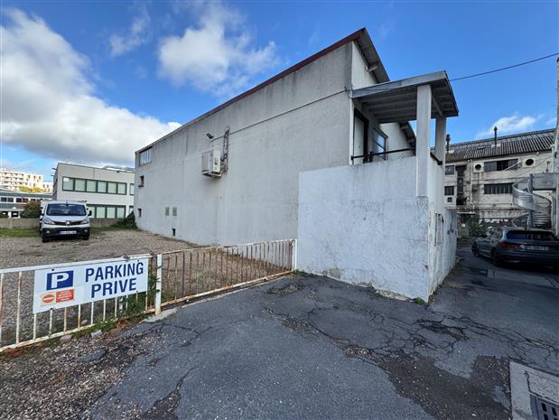 Local d'activités Location 92000 NANTERRE