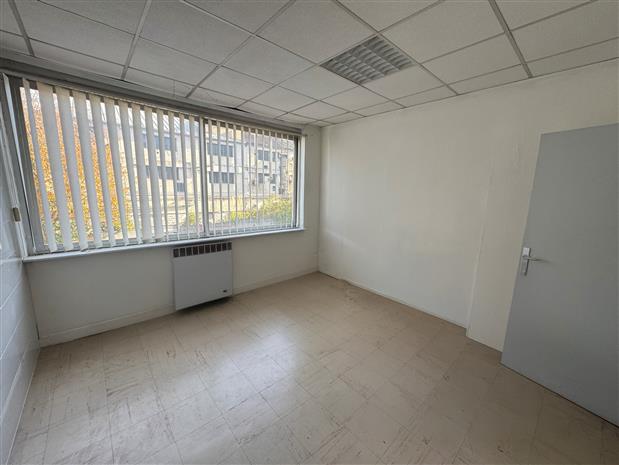 Local d'activités Location 92000 NANTERRE