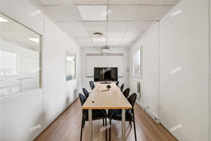 Bureau Vente/Location 94270 LE KREMLIN BICETRE