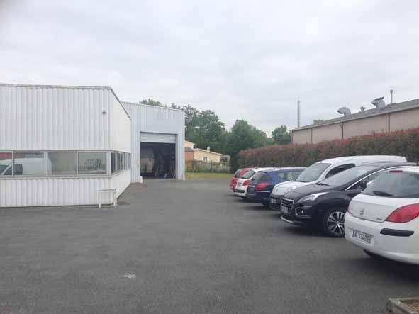 Local d'activités Location 33560 CARBON BLANC