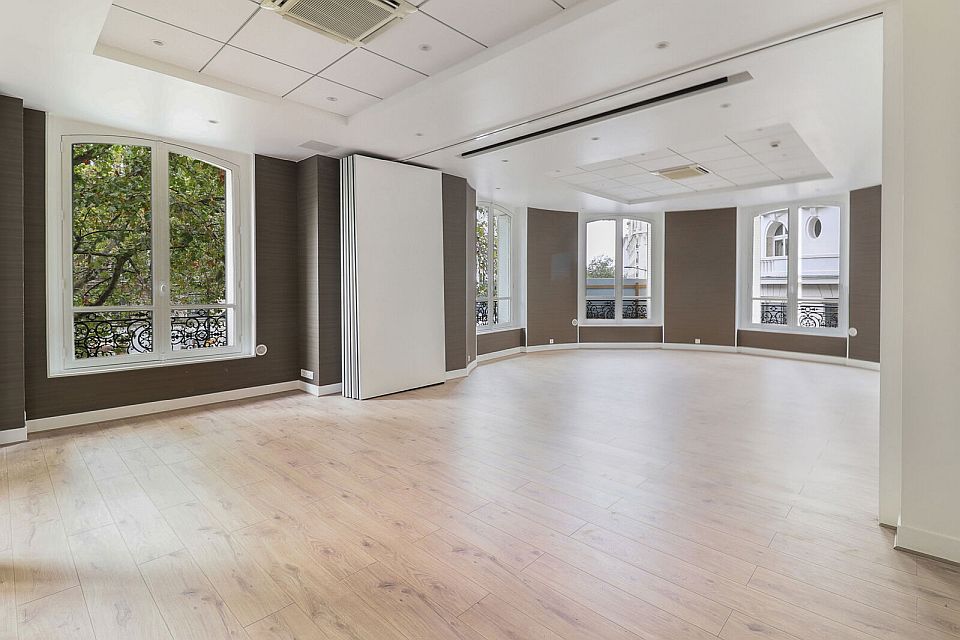 Bureau Location 75009 PARIS 18-20 BOULEVARD MONTMARTRE