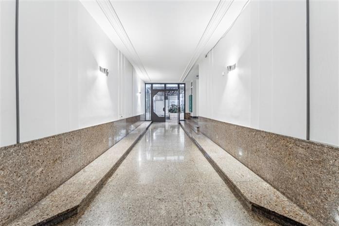 Bureau Location 75009 PARIS 18 RUE LE PELETIER