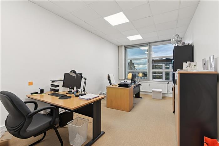 Bureau Location 92200 NEUILLY SUR SEINE