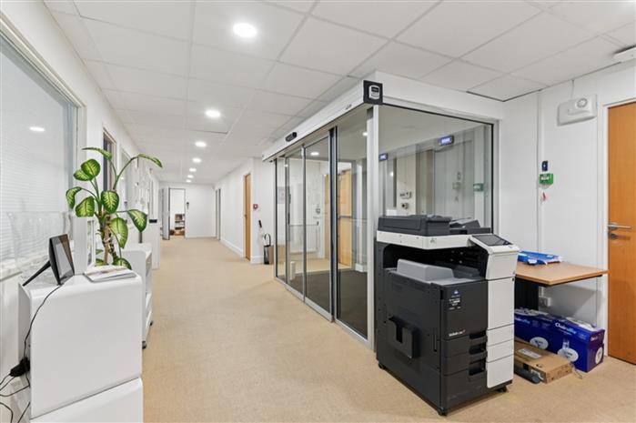 Bureau Location 92200 NEUILLY SUR SEINE