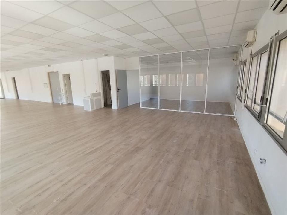 Bureau Location 13127 VITROLLES