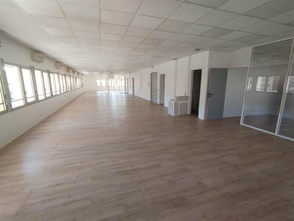 Bureau Location 13127 VITROLLES