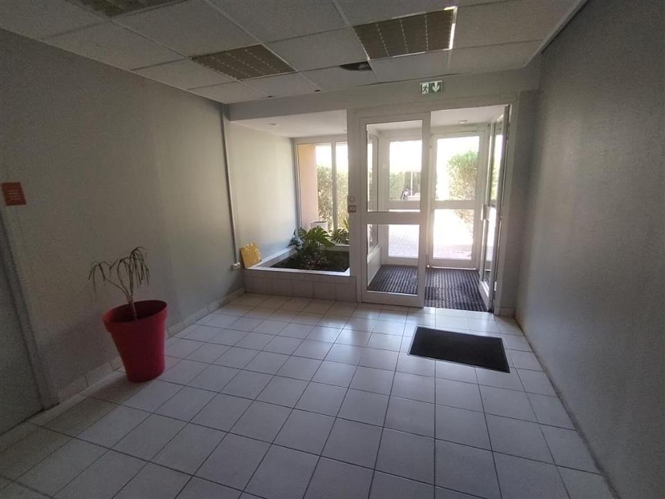 Bureau Location 13127 VITROLLES