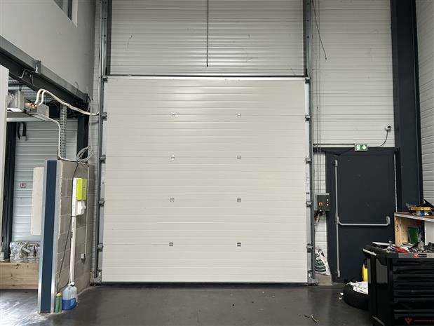 Local d'activités Location 69580 SATHONAY CAMP