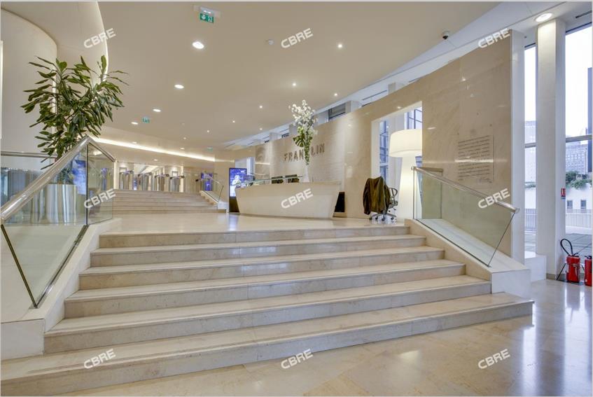 Bureau Location 92800 PUTEAUX