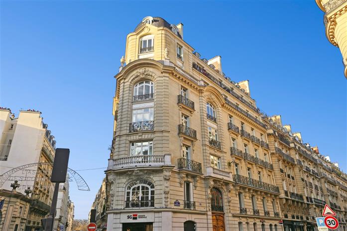 Bureau Location 75007 PARIS 16 RUE DUPONT DES LOGES